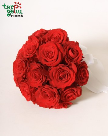 Raudonų rožių vestuvinė puokštė