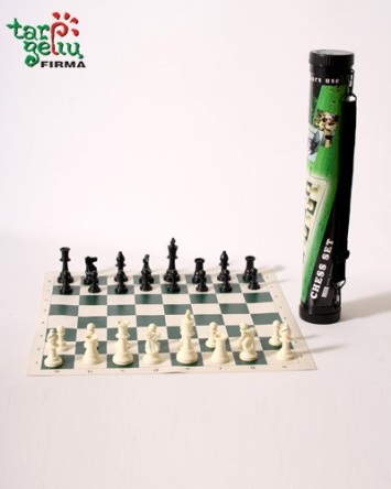 Kelioninis šachmatų rinkinys