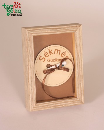 Rėmelis pinigams įdėti...