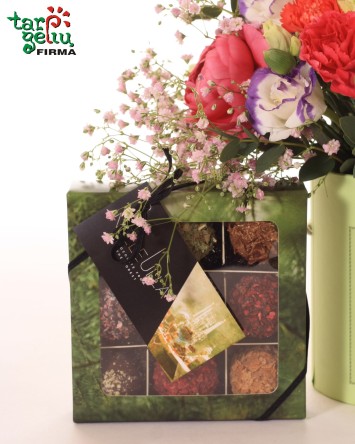 Gėlių dėžutė ir triufeliai
