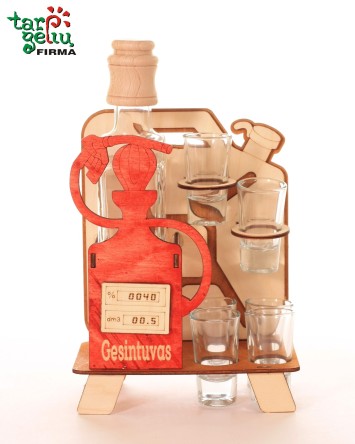 Grafinas su stikliukais...