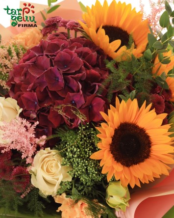 Summer bouquet of sunflower
