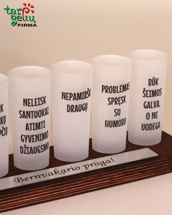 Stikliukų rinkinys bernvakario proga