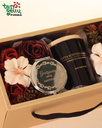 "Gražiausių akių savininkei"