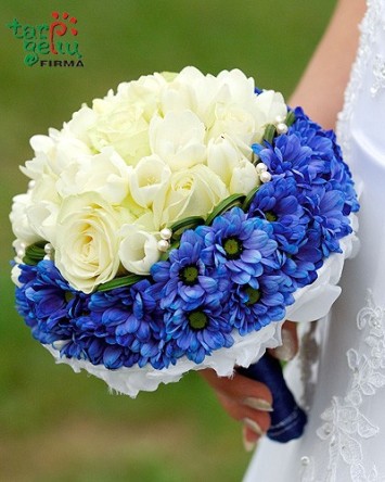 MĖLYNA BALTA vestuvinė puokštė